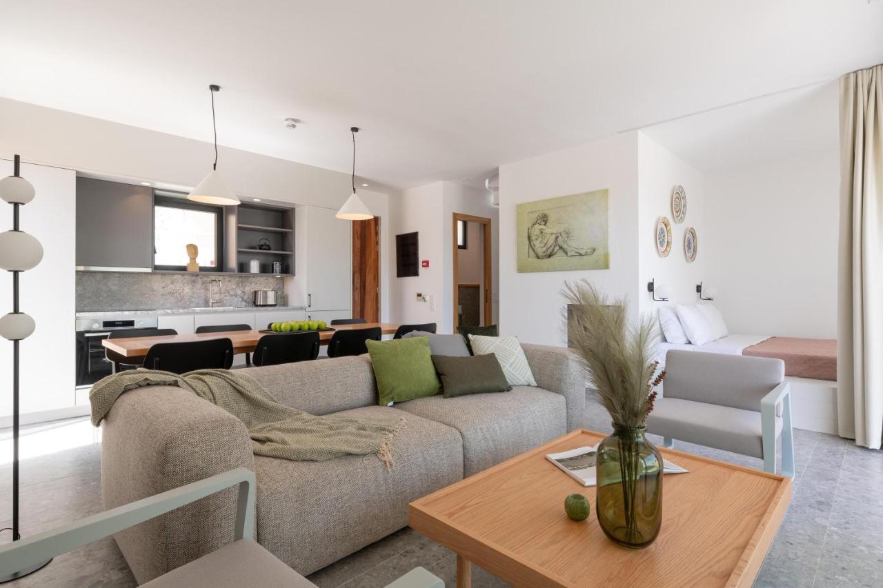 הוילה יאליסוס Nisi Living Concept מראה חיצוני תמונה