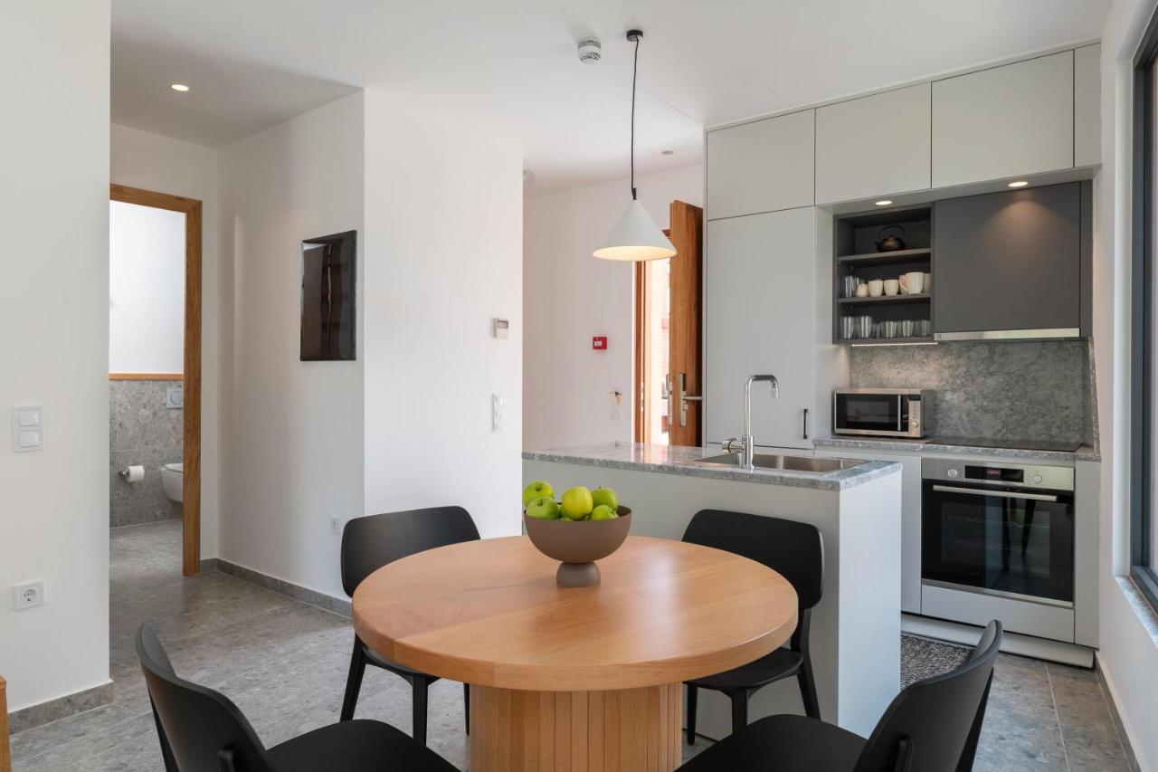 הוילה יאליסוס Nisi Living Concept מראה חיצוני תמונה